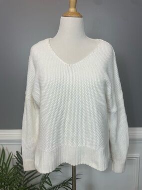 Lucky Brand White V-Neck Basketweave Knit Sweater